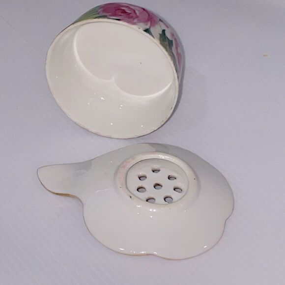 Vintage Floral Rose Designed Tea Strainer Porcelain Tea Set - Picture 5 of 9